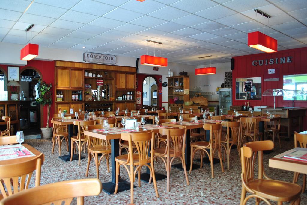Hotel Les Voyageurs Les Sables-dʼOlonne Eksteriør bilde